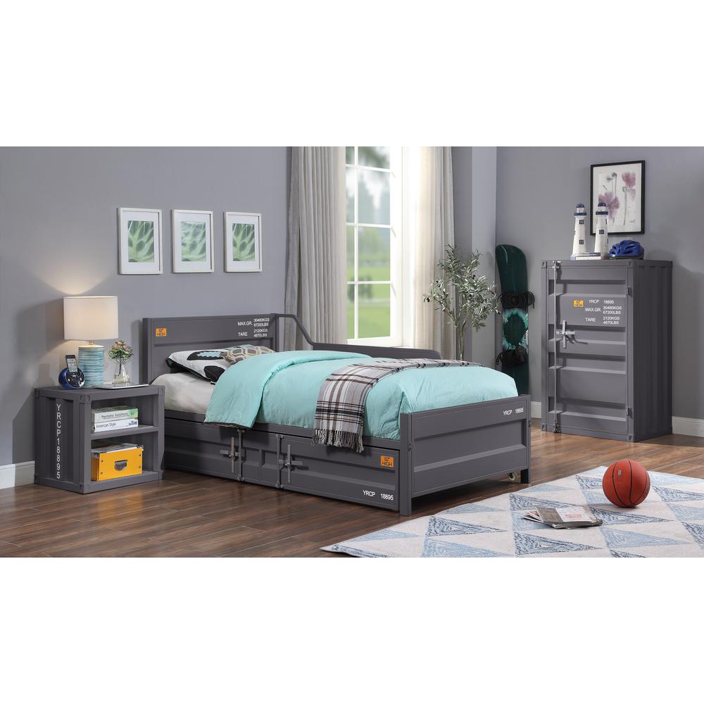 Cargo Chest, Gunmetal