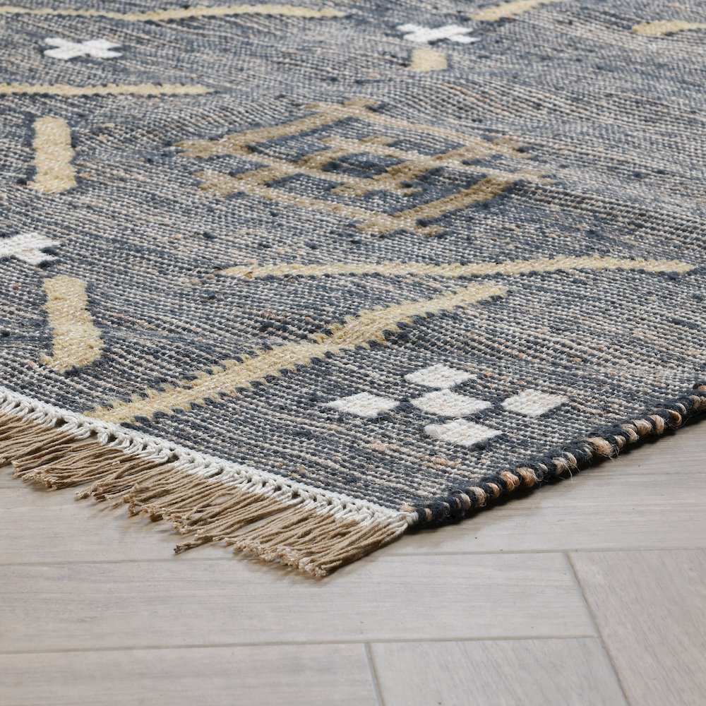 Belfast 2.6'x8' Wool Blend Handwoven Caviar Black Area Rug Runner