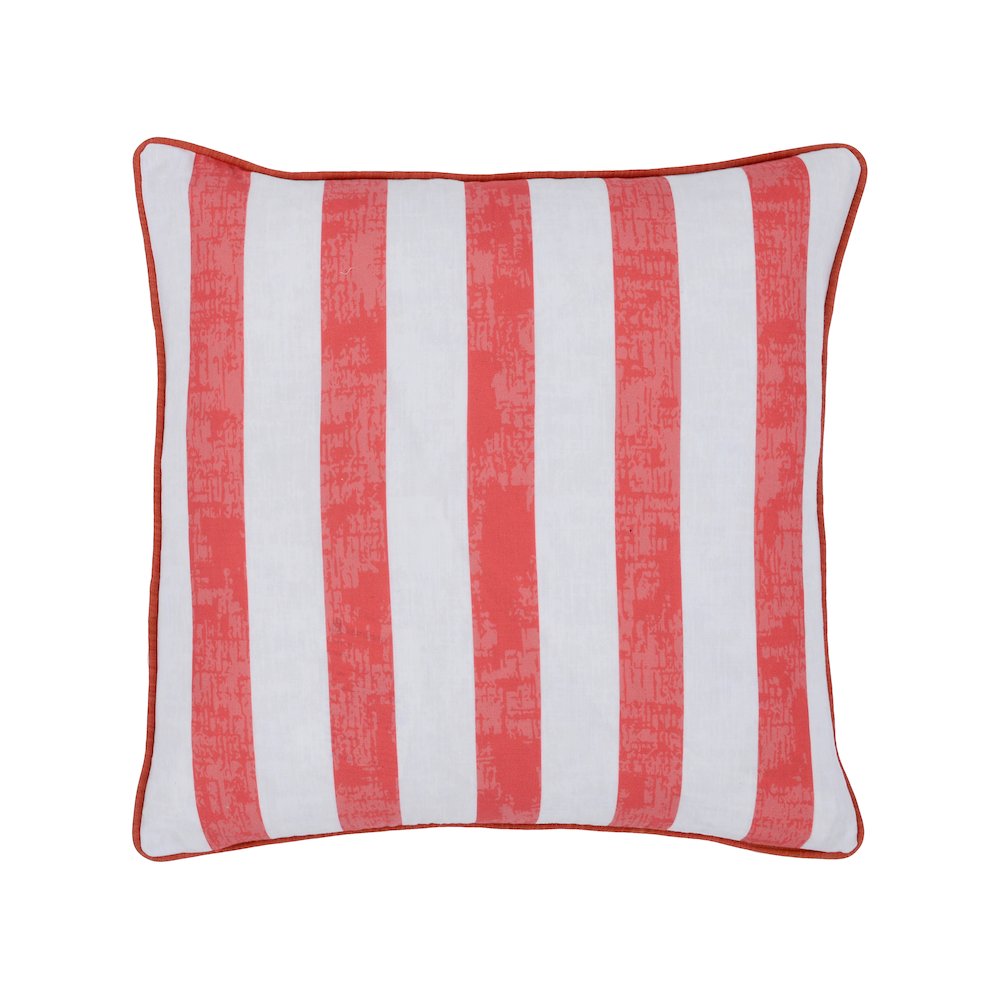 Indoor/Outdoor Milton Red 22x22