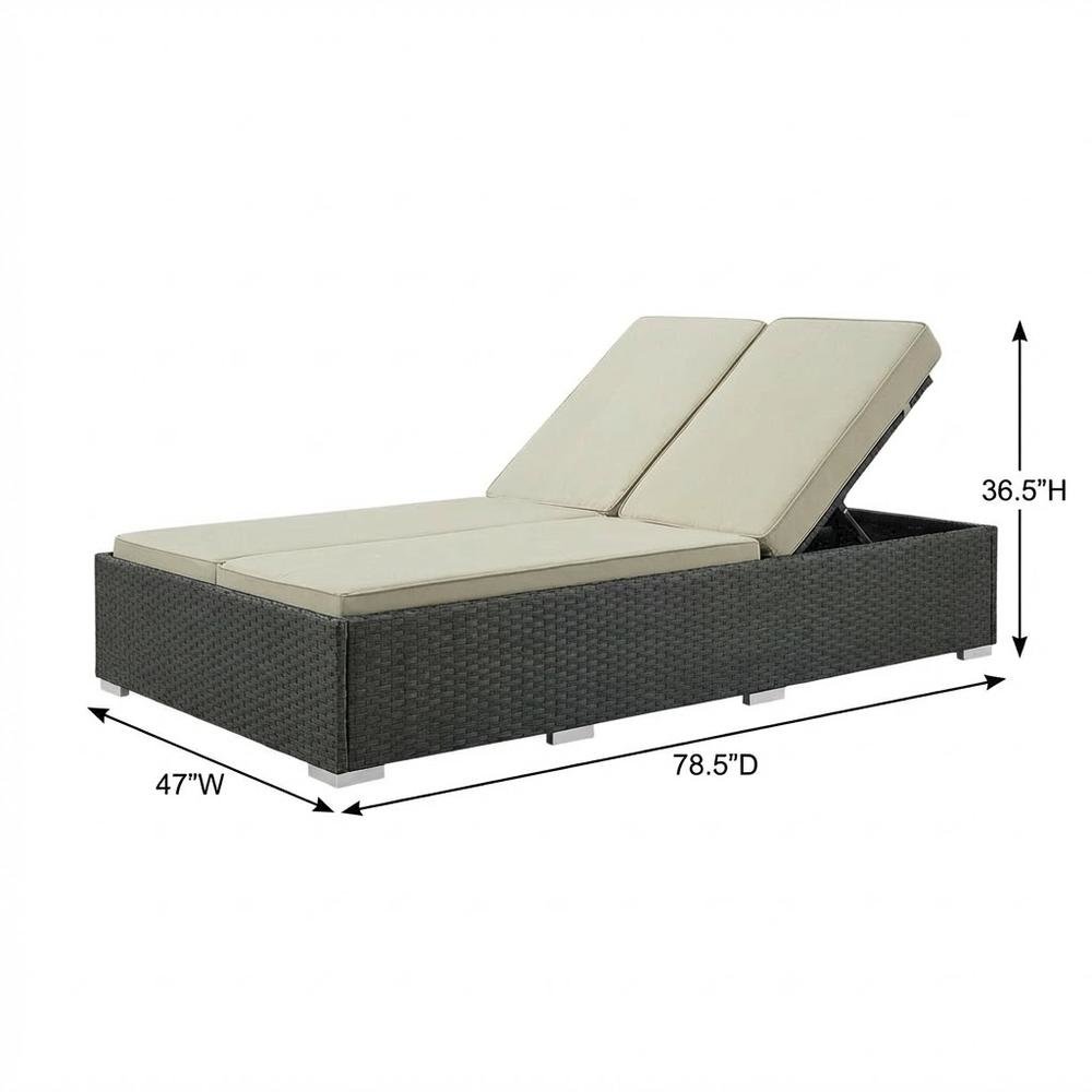 Outdoor Patio Double Chaise With Cushioned Seat And Sturdy Frame