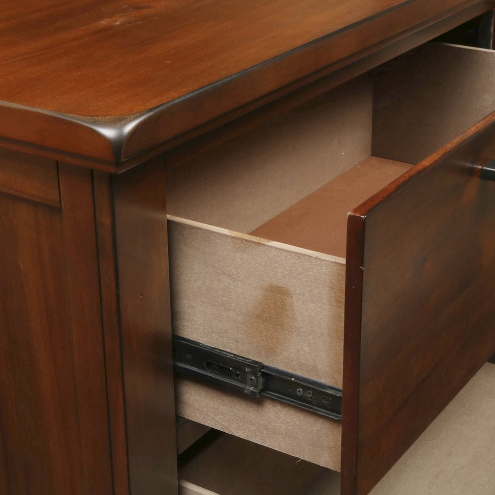 Cagney 3-Pc Wood Bedroom Set with Dresser in Chestnut
