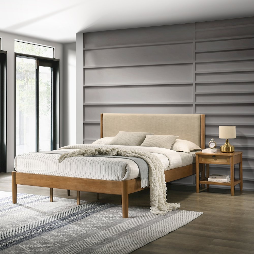 Vichy 2-Piece Rubberwood Bedroom Set, Platform Bed with Nightstand, King
