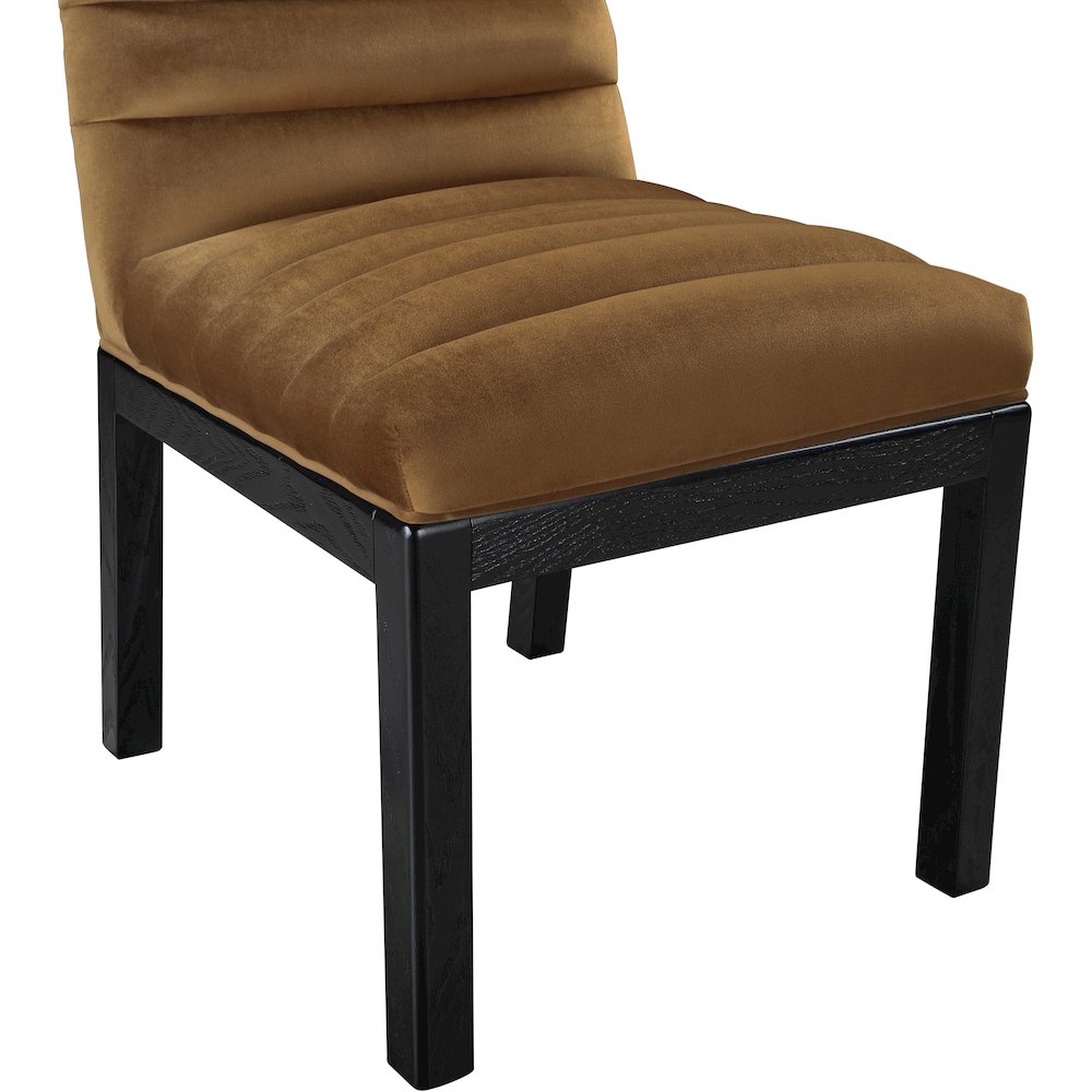 Evelyn Saddle Velvet Dining Chair