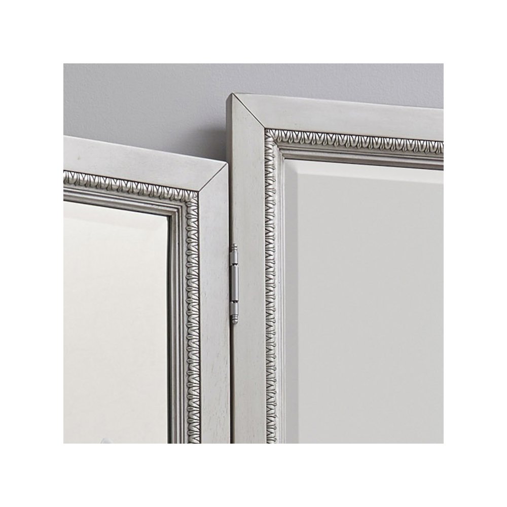 Pulaski Camila Creamy White Vanity Set