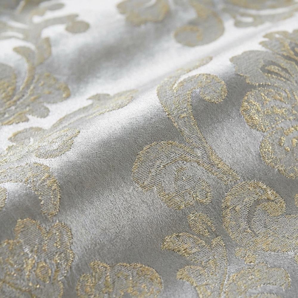 Assisi 9-Piece Queen Comforter Set - Platinum