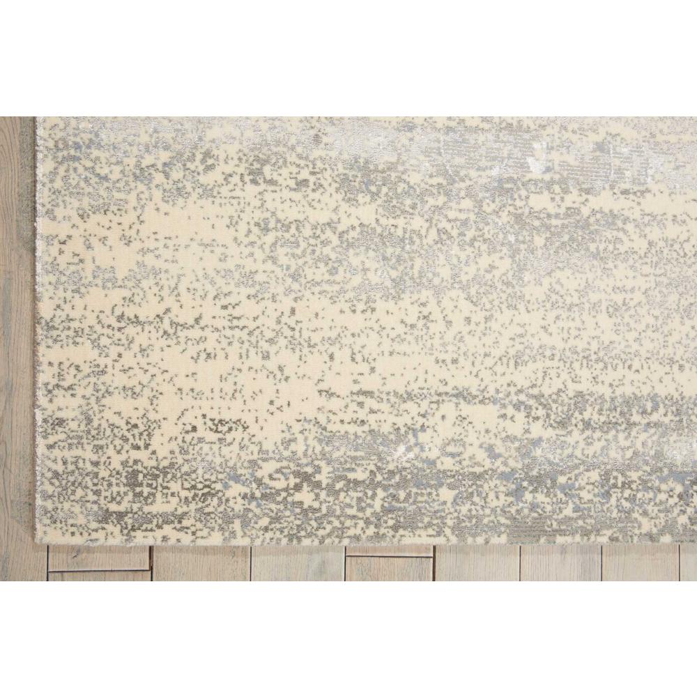 Luminance Area Rug, Silver, 5'3" x 7'5"