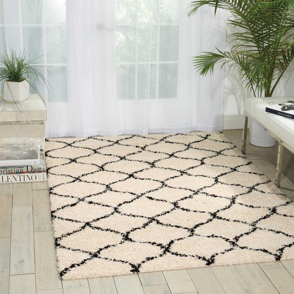 Windsor Area Rug, Ivory, 8'2" x 10'