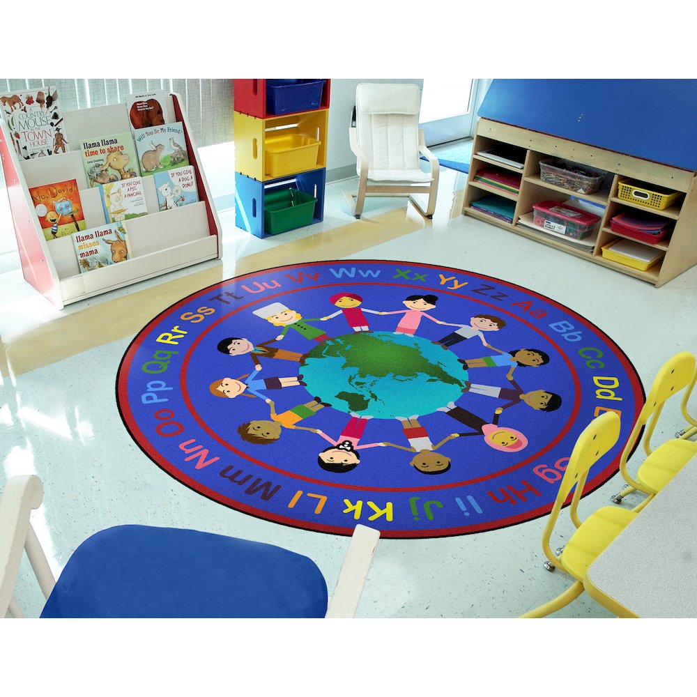 Kid Essentials A World of Friends 13'2" Round Area Rug in Color Multi