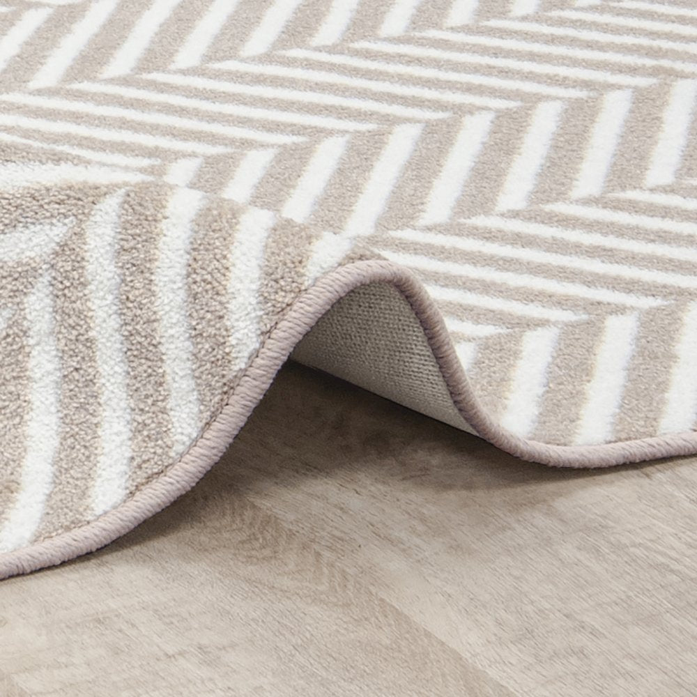 Impressions Favorite Retreat 7'8" x 10'9" Area Rug in Color Ivory