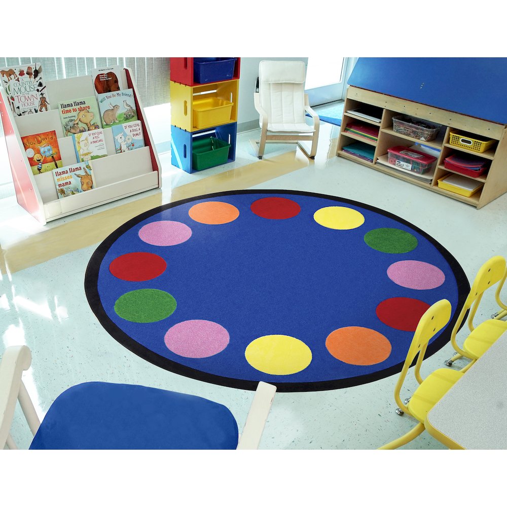 Kid Essentials Lots of Dots 7'7" Round Area Rug in Color Multi