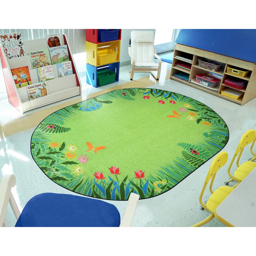 Kid Essentials Merry Meadows 7'8" x 10'9" Oval Area Rug in Color Green