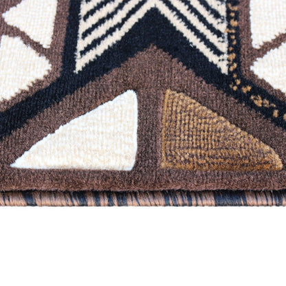 5' x 7' Chocolate Traditional Southwestern Area Rug - Olefin Fibers