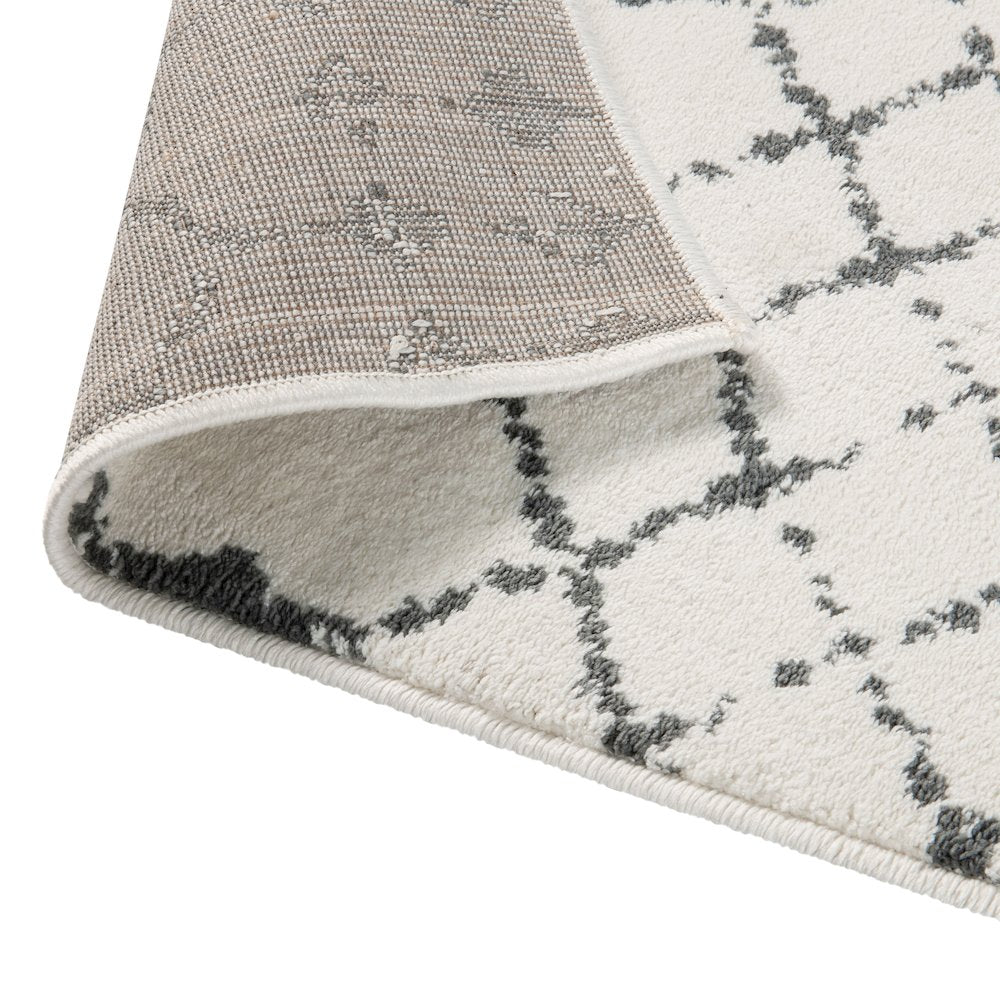 Geometric Bohemian Low Pile Rug - 5' x 7' -Ivory/Gray Polyester