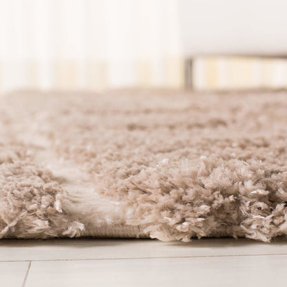 ADRIANA SHAG, BEIGE / CREAM, 5'-1" X 7'-6", Area Rug
