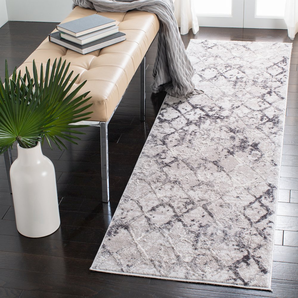 Amelia Distressed Lattice Rug - Grey / Light Grey - 2'-2" x 8'-0"