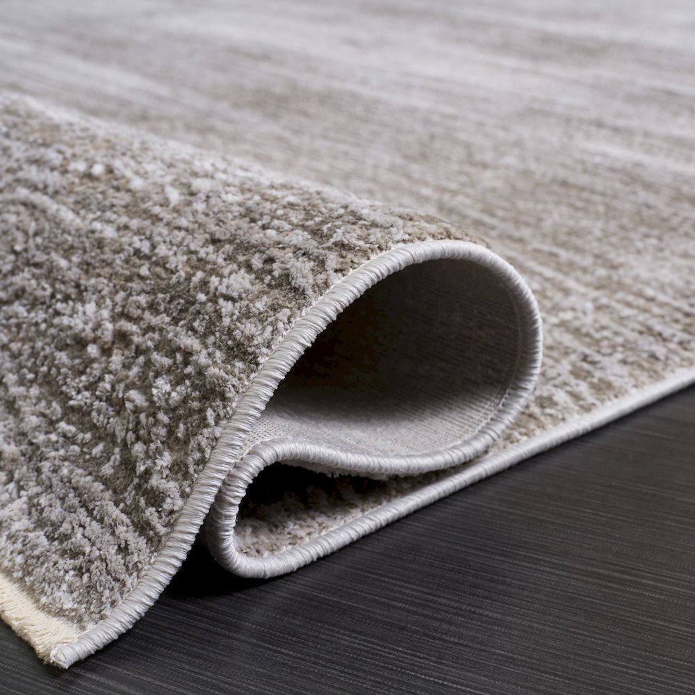Garnet Abstract Striated Rug - Grey / Beige - 5'-3" x 7'-6"