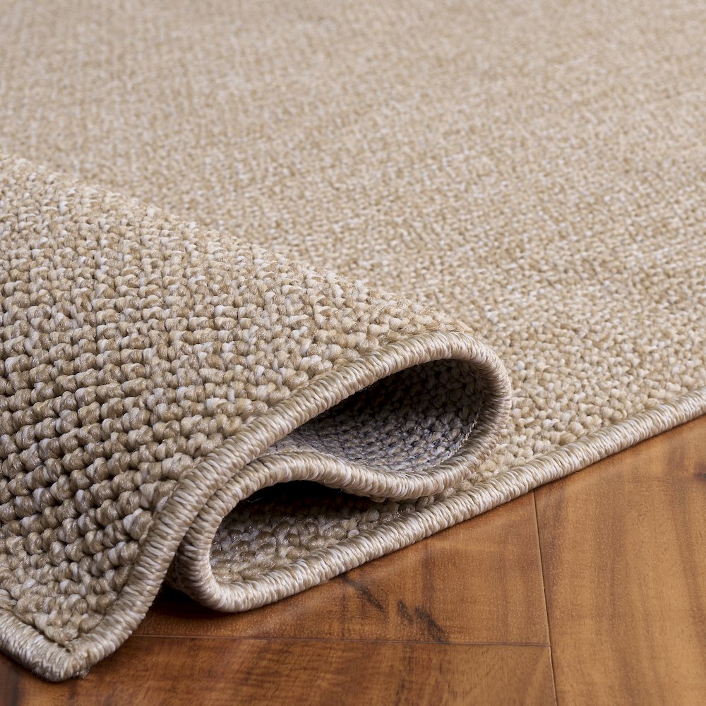Highland Plain Modern Solid Rug - Gold / Ivory - 4'-0" x 6'-0"