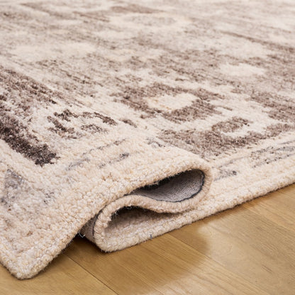 Kenya Distressed Medallion Hand-Tufted Wool Rug - Natural / Ivory