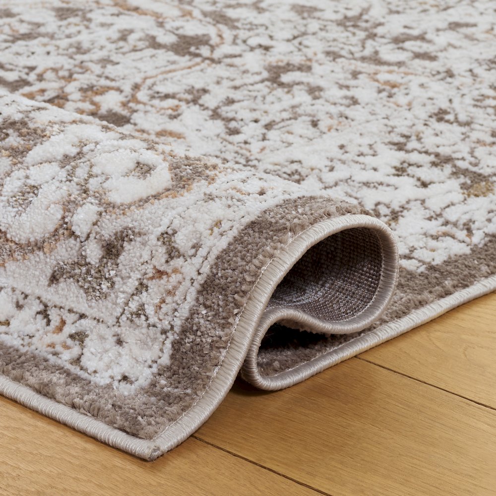 Leonette Distressed Medallion Rug - Brown / Ivory - 2'-0" x 8'-0"
