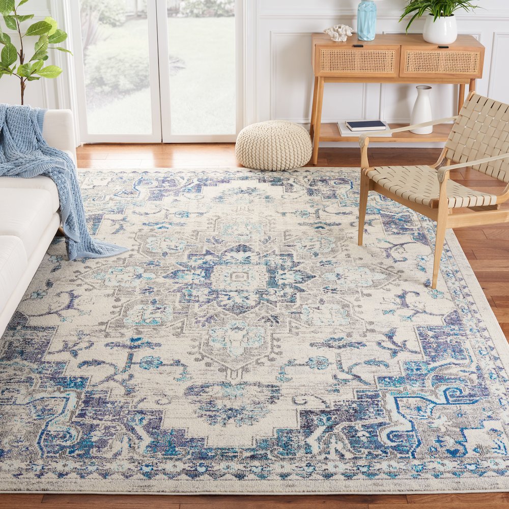 Madison Medallion Rug - Ivory / Grey - 8'-0" x 10'-0"
