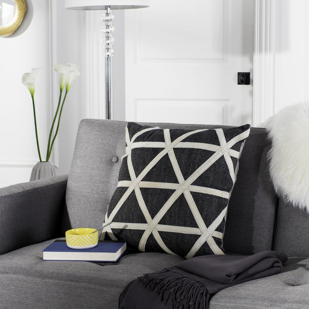 Viola Cowhide 20"X20" Pillow, Gey/White