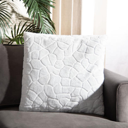 Rena Pillow, Pearl