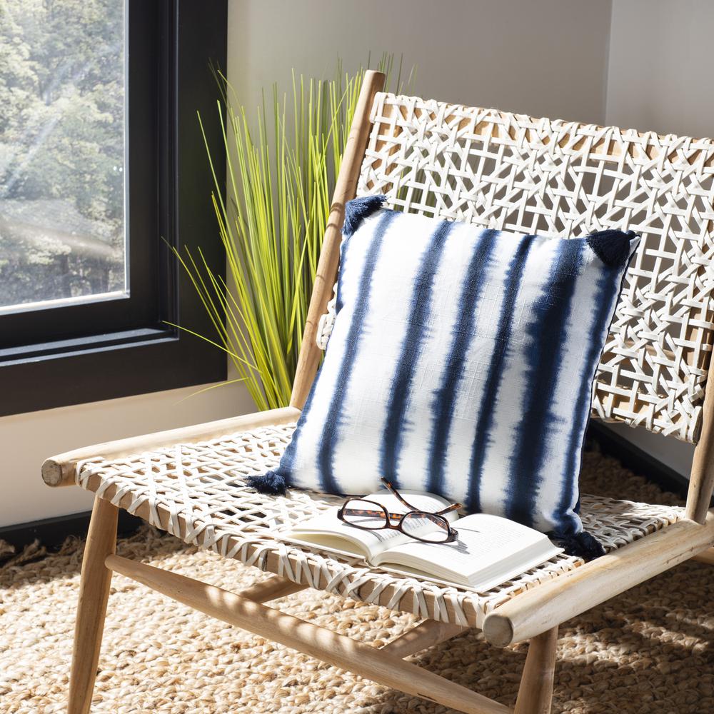 Cassia Pillow, Navy/White