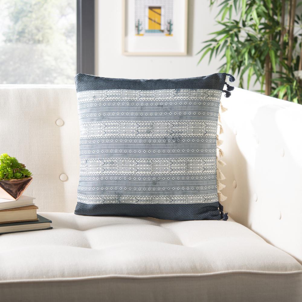 Linnet Pillow, Deep Blue/Grey