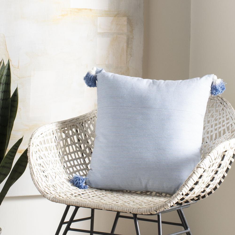 Sidney Pillow, Blue/White