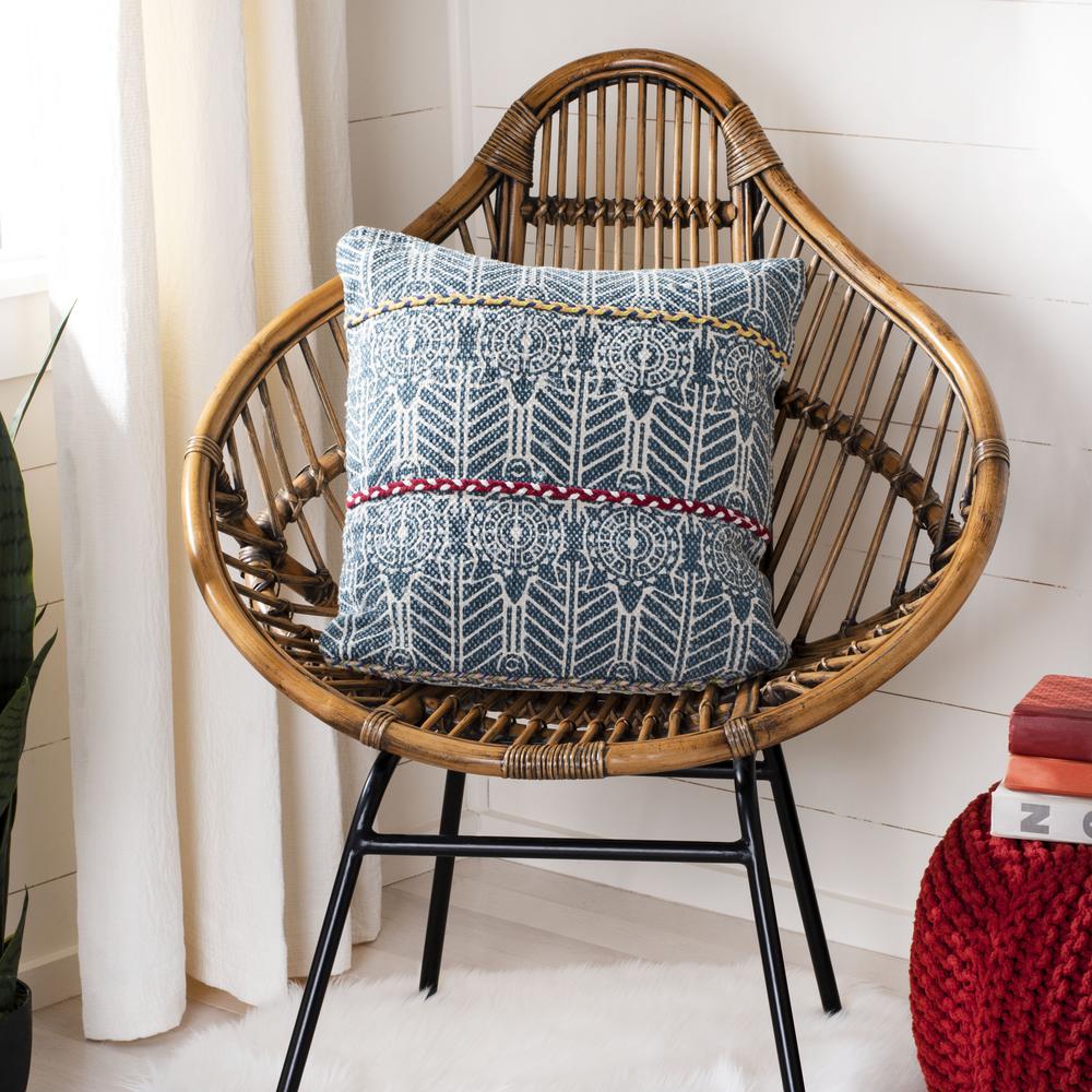 Larren Pillow, Multi