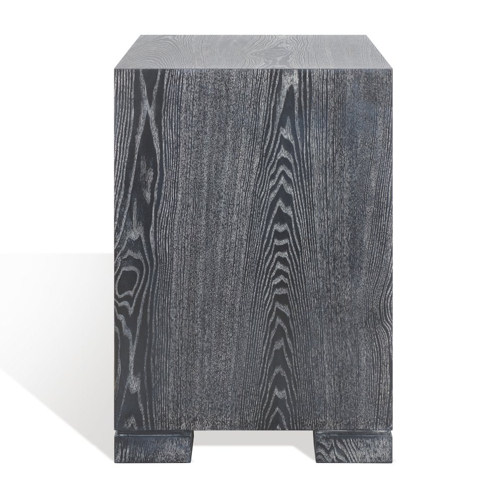Laila Chest