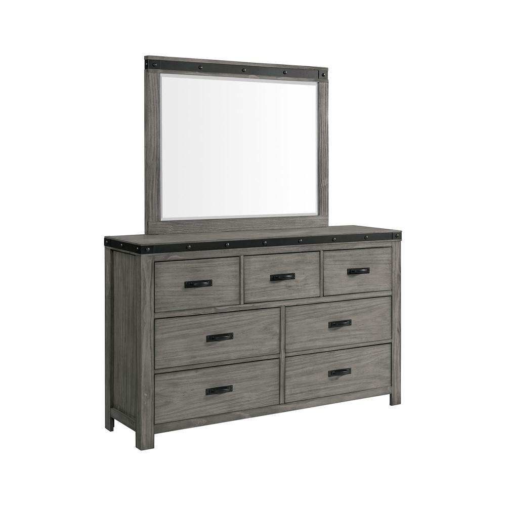 Montauk Queen Panel 5PC Bedroom Set