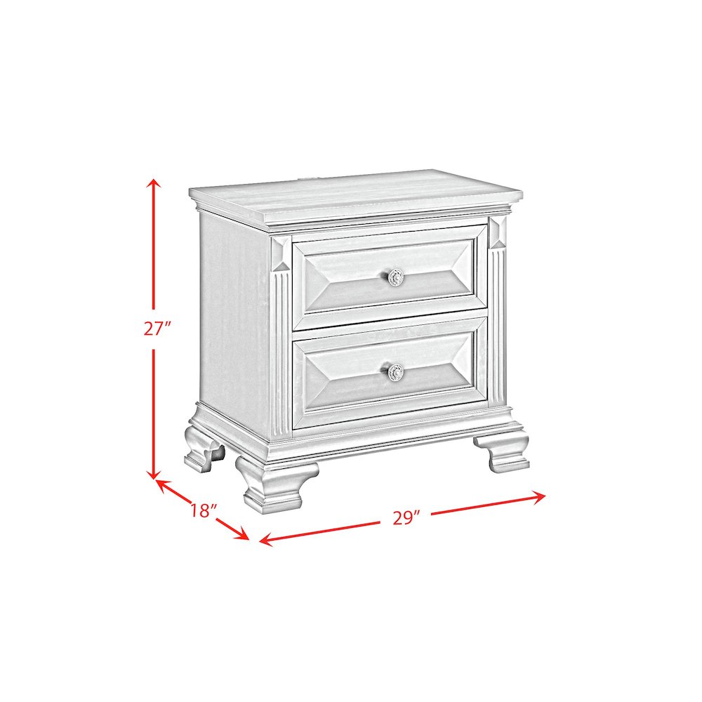 Sumner King 3PC Bedroom Set in Antique White