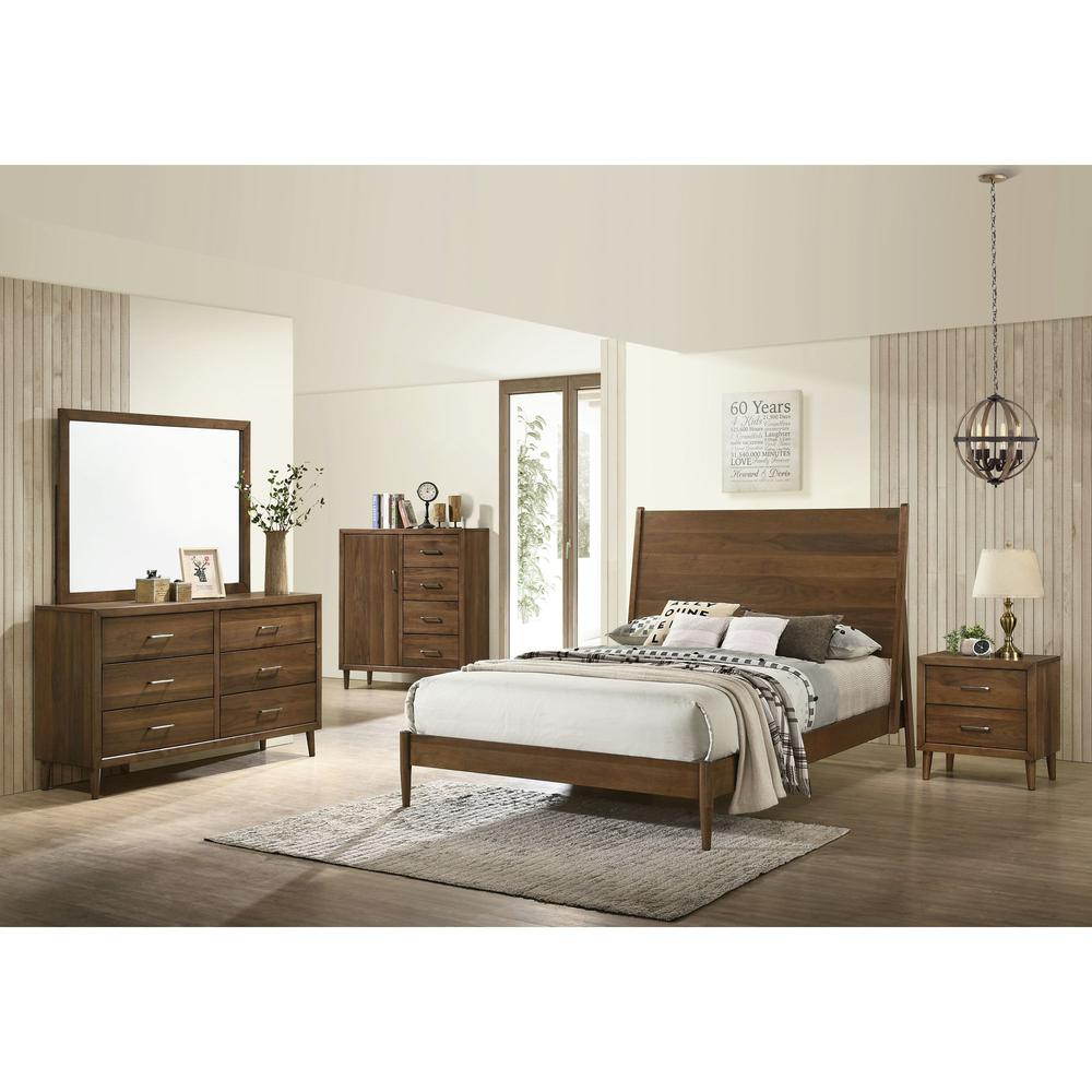 Zuma Queen Panel 3PC Bedroom Set in Walnut