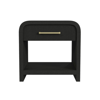 Woodridge End Table with USB in Black with Grain