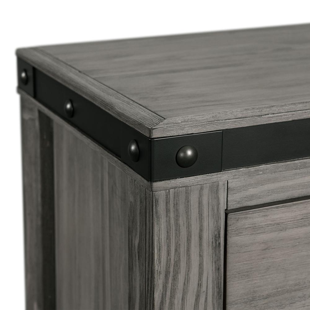 Montauk Chest