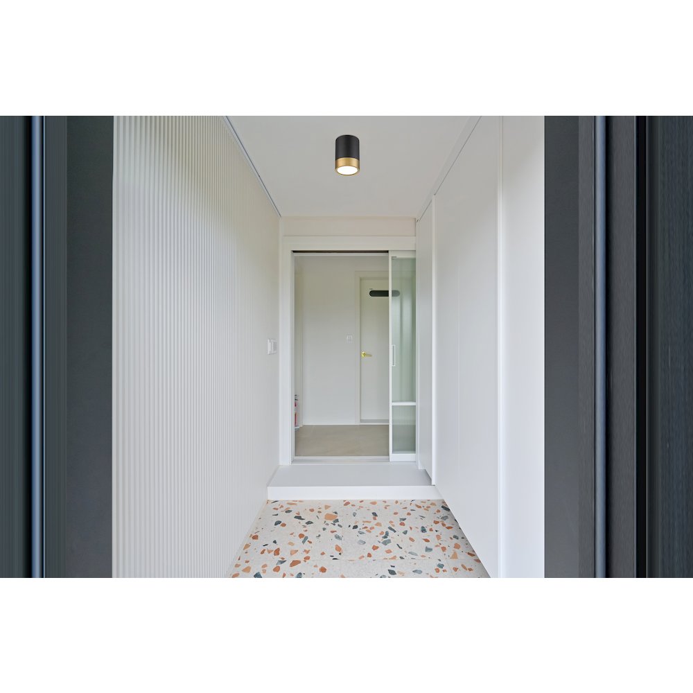 Z-Lite 1 Light Flush Mount