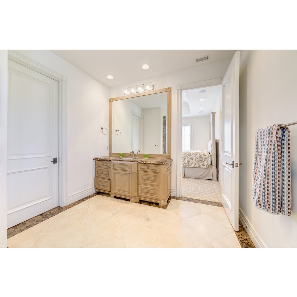 Z-Lite 4 Light Vanity
