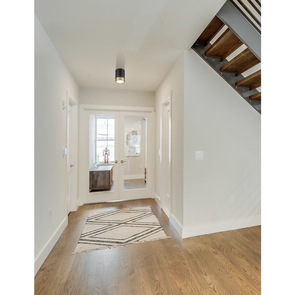 Z-Lite 1 Light Flush Mount