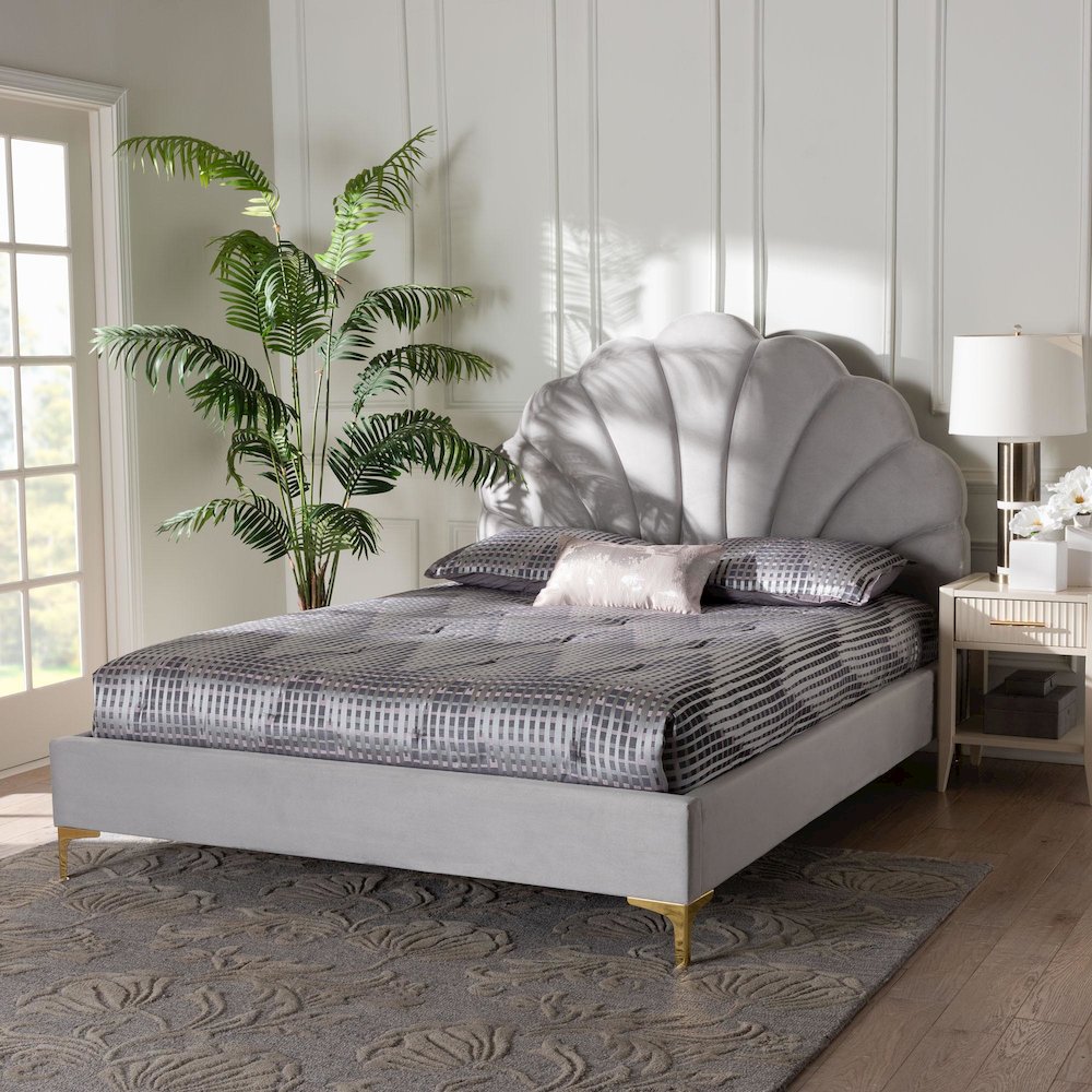 Glam and Luxe Light Grey Velvet Seashell-Headboard Queen Size Platform Bed