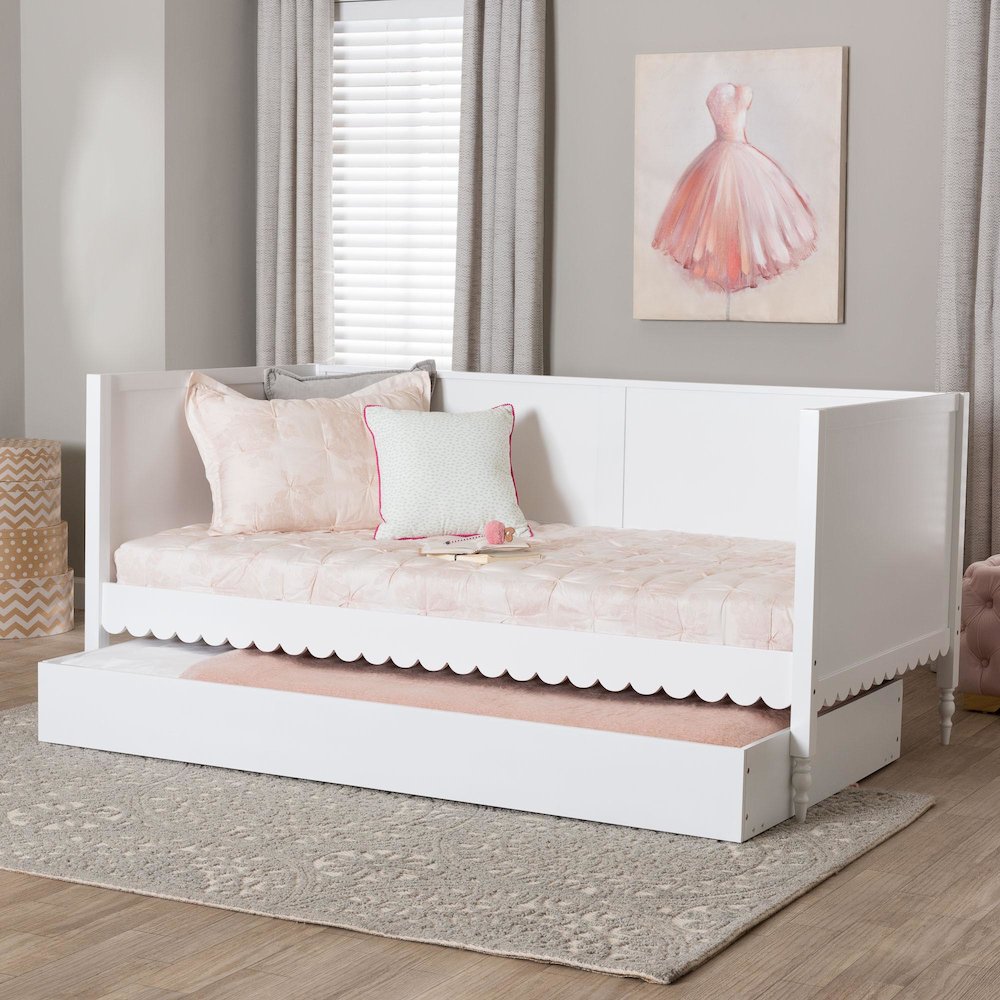 Roni Modern White Scalloped Wood Twin Daybed with Trundle