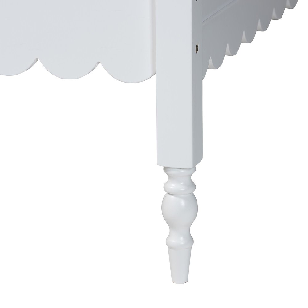 Roni Modern White Wood Twin Daybed with Scalloped Edges
