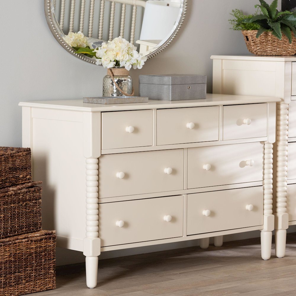 Braith Farmhouse Ivory Spindle Wood 7-Drawer Dresser