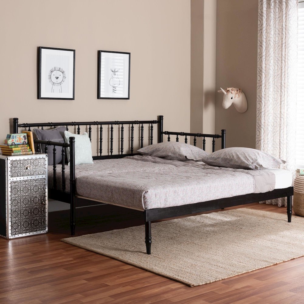 Twin-To-King Expandable Daybed-Wood Spindle Bed Frame with Bamboo-Inspired Posts