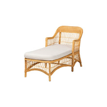 Bruno Rattan Chaise Lounge Chair with Rounded Backrest and Cushion