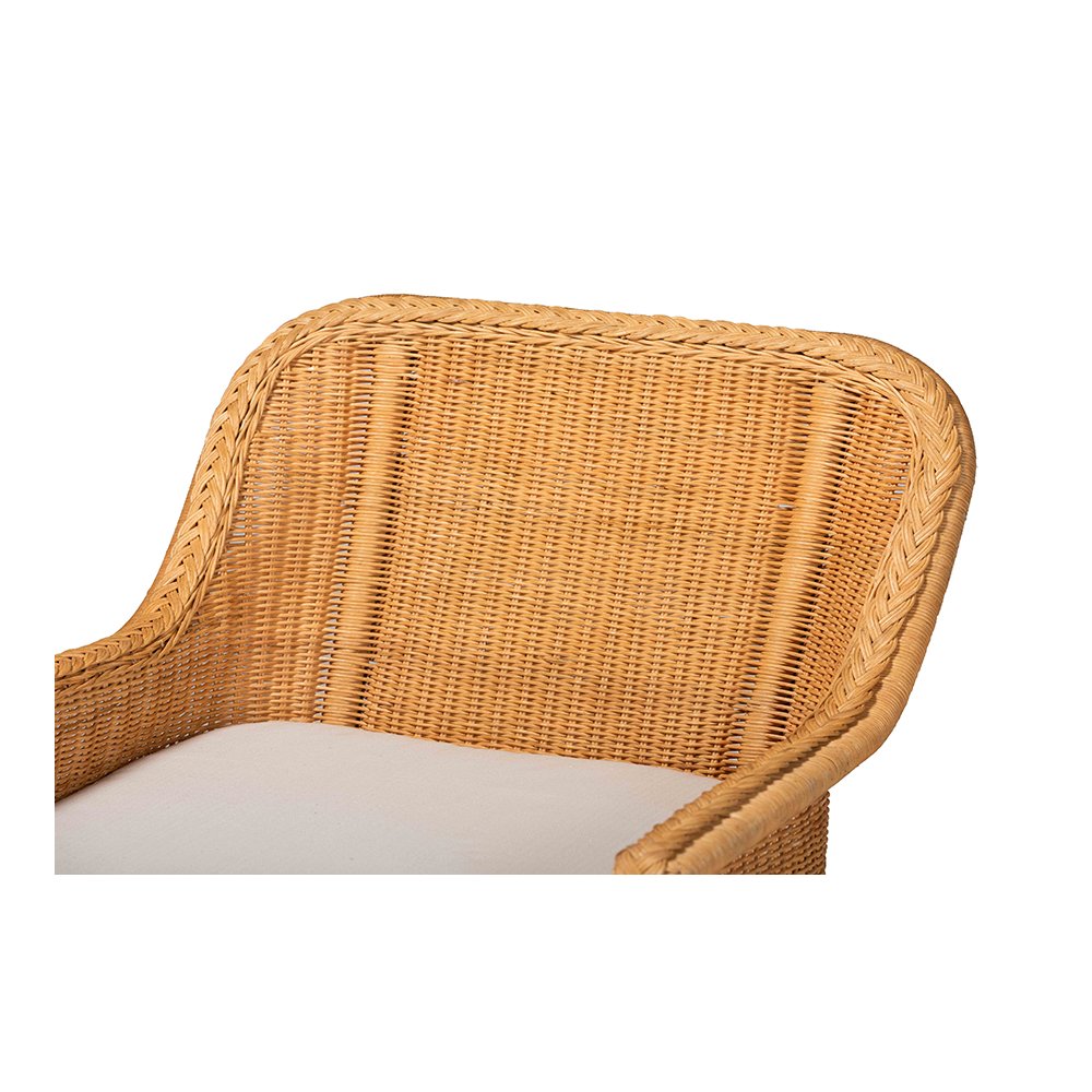 Cesar Rattan Chaise Lounge Chair with Rounded Backrest and Cushion