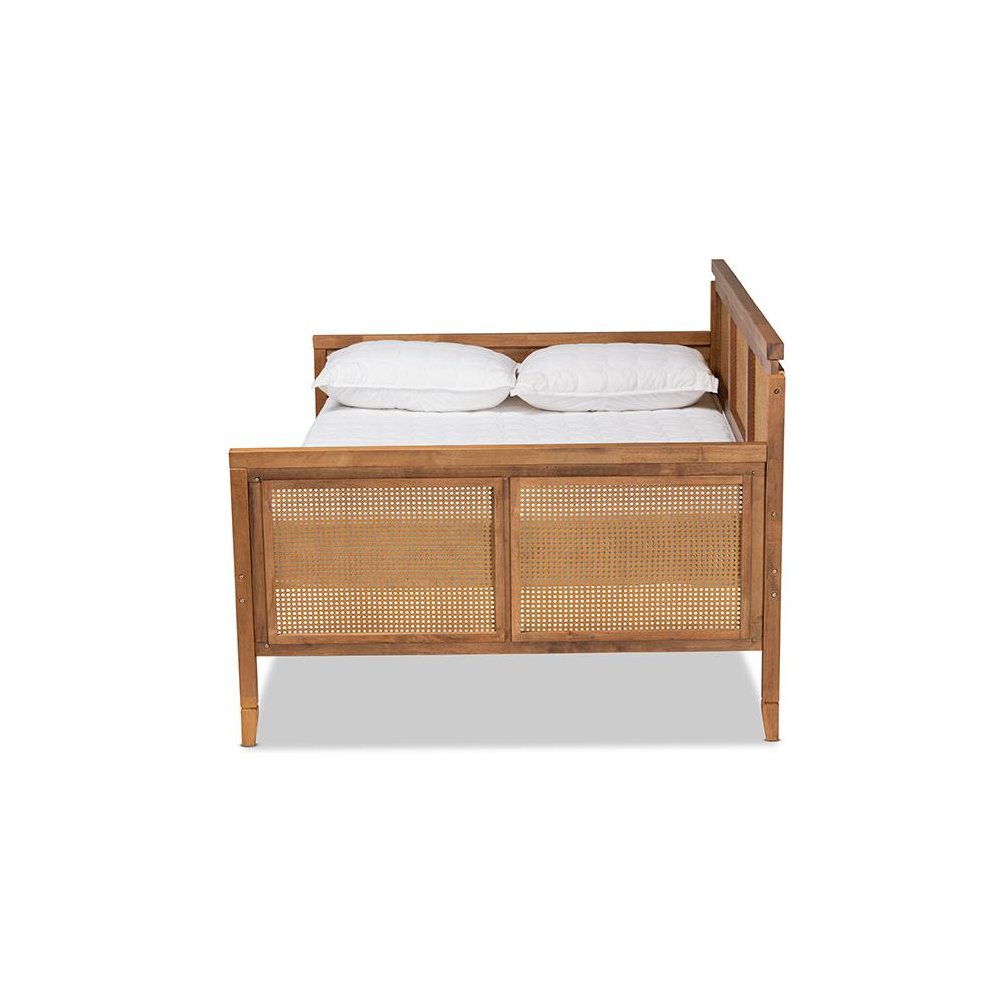 Synthetic Rattan Full Size Daybed