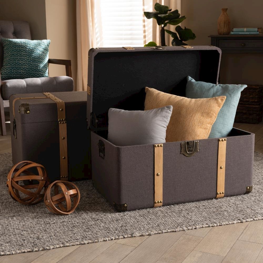 Oak Brown Finished 2-Piece Storage Trunk Set