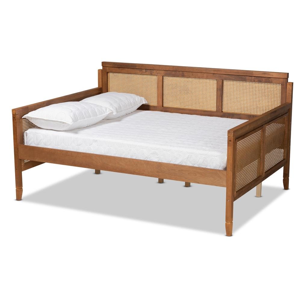 Synthetic Rattan Full Size Daybed