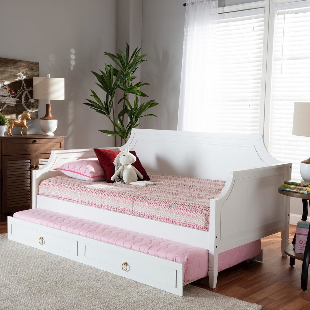 Traditional White Finished Wood Full Size Daybed with Twin Size trundle